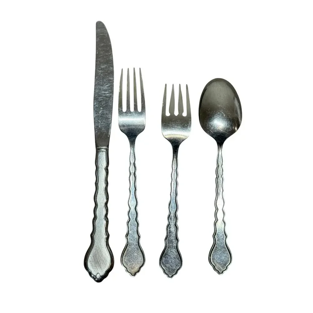 Oneida Community Stainless CELLO Flatware 4 Piece Place Setting Fork Knife Spoon
